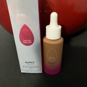 💖 Preowned Beautyblender Bounce Skin Tint - Tan